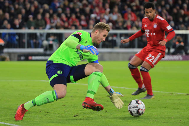 他希望通过 他希望通过